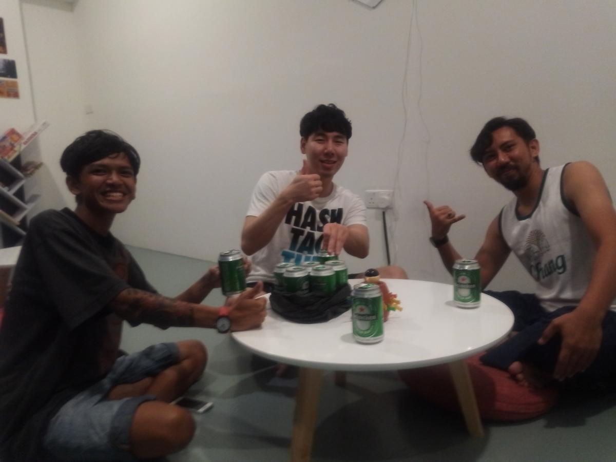 Space Cap Hotel Kota Kinabalu Phòng bức ảnh